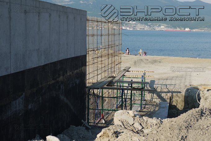Применение стеклопластиковой арматуры "ROCKBAR" в строительстве опорной стены берегоукрепления, г. Новороссийск.